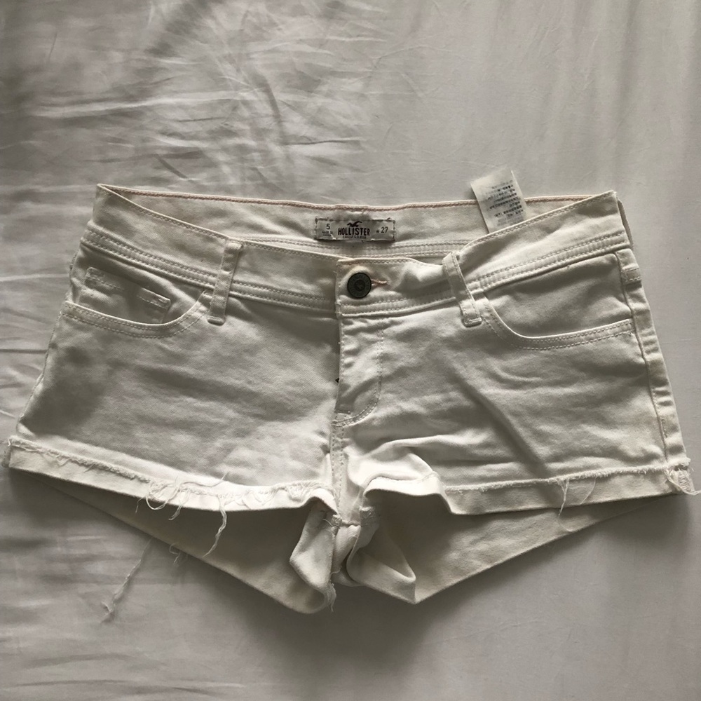 Hollister sz 5 white jean shorts